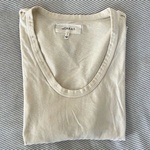 THE GREAT. “U-neck Tee”